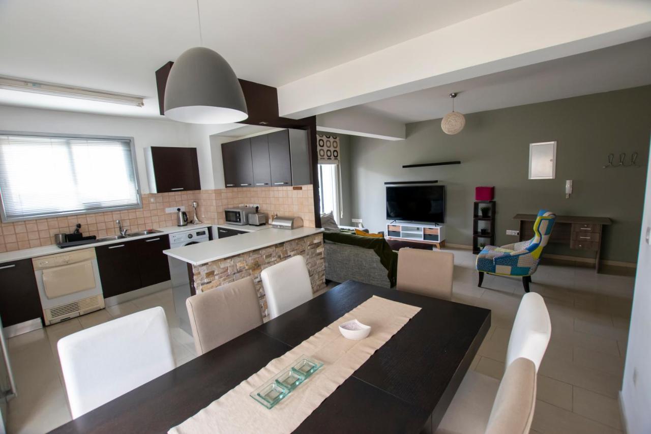 Glabur Stays - The Executive 2 Bdr - Nicosia City, Free Parking & Wifi, Welcomes You!!! Esterno foto